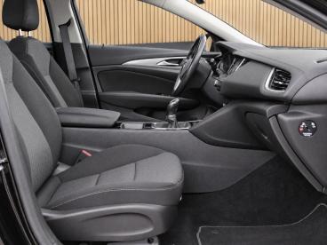SPOTICAR Opel Insignia Grand Sport 1.5 Turbo Business+ Ecc / Camera / Nav Tweedehands - Hatchback Benzine Zwart - Nijmegen - 1200301070_4