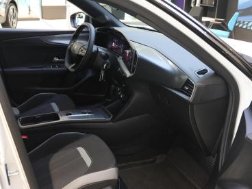 SPOTICAR Opel Mokka Suv Gs 130 Pk Automaat | Full Led | Camera | Carpl Tweedehands - Suv Benzine Wit - Nieuwegein - 1200295938_5