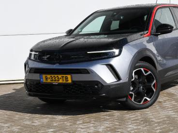 SPOTICAR Opel Mokka Mokka-e Gs Line 50-kwh 136pk Automaat Dode Hoek | Winter-p Tweedehands - Suv Elektrisch Grijs - Roermond - 1200303536_2