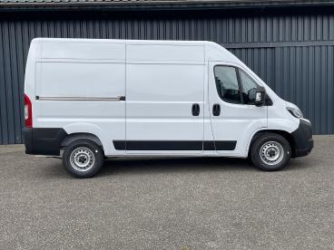 SPOTICAR Opel Movano Gb 2.2 D 140pk S&s L2h2 35 Eat8 I Camera I Dab I P Tweedehands - Bedrijfswagen Diesel Wit - Ruurlo - 1200270440_3