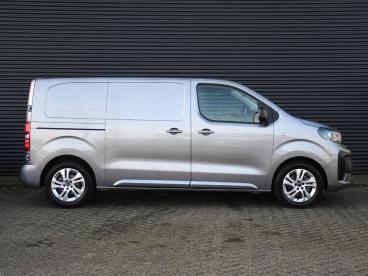 SPOTICAR Opel Vivaro L2 2.0 Diesel 145pk Camera | Digitaal Instrumenten Tweedehands - Bedrijfswagen Diesel Grijs - Sittard - 1200272075_3