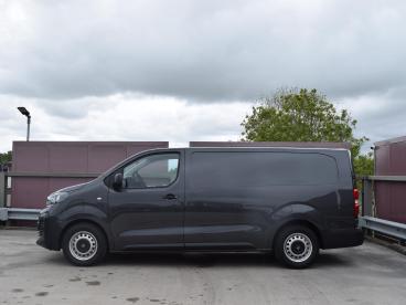 SPOTICAR Opel Vivaro L3 75 Kwh | Tot 8 Jaar Garantie | Laadruimtebetimm Tweedehands - Bedrijfswagen Elektrisch Grijs - Woerden - 1200296990_2