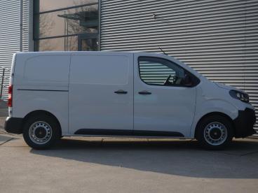 SPOTICAR Opel Vivaro Vivaro-e Electric L2 75 Kwh | 0% Rente | 8 Jaar Garantie | Tweedehands - Bedrijfswagen Elektrisch Wit - Woerden - 1200275285_4