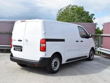 SPOTICAR Opel Vivaro Vivaro-e Electric L2 75 Kwh | 8 Jaar Garantie | Camera + Se Tweedehands - Bedrijfswagen Elektrisch Wit - Alphen Aan Den Rijn - 1200276399_4