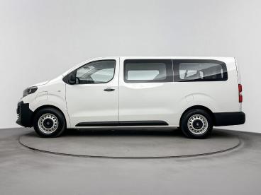 SPOTICAR Opel Vivaro Vivaro-e Combi Electric L3 75 Kwh | Demo Deal! | Snel Lever Tweedehands -  Elektrisch Wit - Utrecht - 1200288506_2