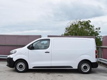 SPOTICAR Opel Vivaro Vivaro-e Electric L2 75 Kwh | Tot 8 Jaar Garantie | Laadrui Tweedehands - Bedrijfswagen Elektrisch Wit - Woerden - 1200296997_2
