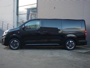 SPOTICAR Opel Zafira Life Zafira-e Life 75 Kwh 6-persoons Vip Uitvoering, Voorzien Van All Tweedehands -  Elektrisch Zwart - Alphen Aan Den Rijn - 1200279379_4