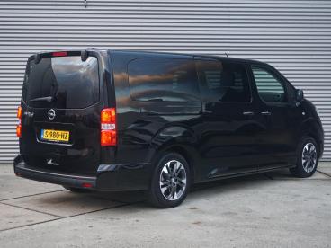 SPOTICAR Opel Zafira Life Zafira-e Life 75 Kwh 6-persoons Vip Uitvoering, Voorzien Van All Tweedehands -  Elektrisch Zwart - Alphen Aan Den Rijn - 1200279379_5