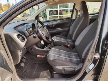 SPOTICAR Peugeot 108 1.0 E-vti 72pk 5d Allure | Camera | Apple Carplay Tweedehands - Stadsauto Benzine Grijs - Venray - 1200268052_5