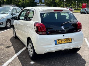 SPOTICAR Peugeot 108 Active 5d 1.0 E-vti-72pk Pack Premium | Airco | Le Tweedehands - Stadsauto Benzine Wit - Zierikzee - 1200269954_3