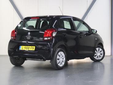 SPOTICAR Peugeot 108 1.0 E-vti Active | 1ste Eigenaar | Applecarplay/an Tweedehands - Stadsauto Benzine Zwart - Amersfoort - 1200296048_4