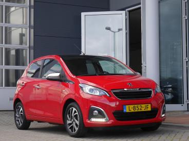 SPOTICAR Peugeot 108 1.0 E-vti Allure | Apple Carplay | Achteruitrijcam Tweedehands - Stadsauto Benzine Rood - Sneek - 1200297389_1