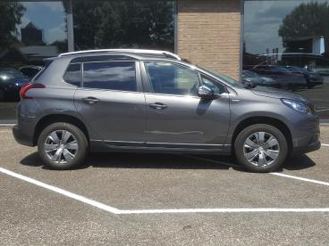 SPOTICAR Peugeot 2008 1.2 Puretech 82pk S&s Style Navigatie | Airco | Cr Tweedehands - Suv Benzine Grijs - Zierikzee - 1200255883_2