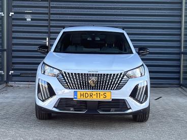 SPOTICAR Peugeot 2008 1.2 Puretech 100 Allure * Navigatie * Visiopark * Tweedehands - Suv Benzine Wit - Almere - 1200265341_2