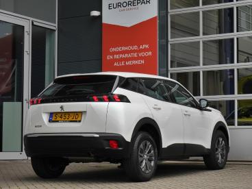 SPOTICAR Peugeot 2008 1.2 Puretech Active Pack | Navigatie | Parkeersens Tweedehands - Suv Benzine Wit - Sneek - 1200272163_5