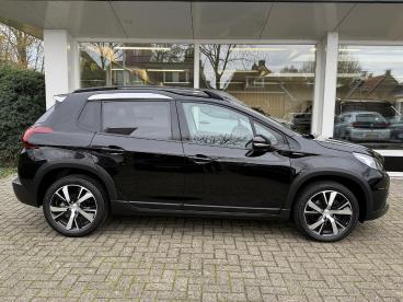 SPOTICAR Peugeot 2008 1.2 Puretech Gt-line | Panorama Dak | Afneembare T Tweedehands - Suv Benzine Zwart - Wirdum (fr) - 1200280876_2