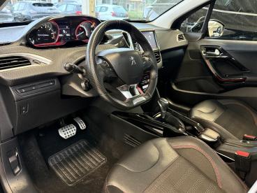 SPOTICAR Peugeot 2008 1.2 Puretech Gt-line | Panorama Dak | Afneembare T Tweedehands - Suv Benzine Zwart - Wirdum (fr) - 1200280876_5