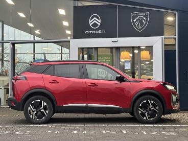 SPOTICAR Peugeot 2008 1.2t 130pk Automaat Allure | Apple Carplay/android Tweedehands - Suv Benzine Rood - Emmeloord - 1200282786_3