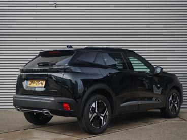 SPOTICAR Peugeot 2008 1.2 Hybrid 145 Gt | Tot 8 Jaar Garantie | Panorama Tweedehands - Suv Hybride Zwart - Woerden - 1200284472_2