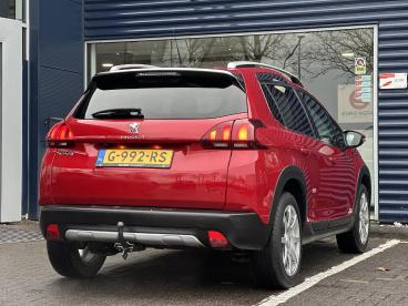 SPOTICAR Peugeot 2008 1.2 Puretech Allure | Trekhaak | Climate Control | Tweedehands - Suv Benzine Rood - Emmeloord - 1200285114_2