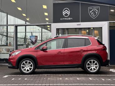 SPOTICAR Peugeot 2008 1.2 Puretech Allure | Trekhaak | Climate Control | Tweedehands - Suv Benzine Rood - Emmeloord - 1200285114_4