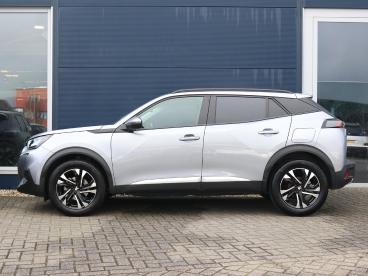 SPOTICAR Peugeot 2008 130pk Allure | 1ste Eigenaar | Parkeersensoren | L Tweedehands - Suv Benzine Grijs - Nijkerk - 1200290011_2
