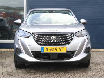 SPOTICAR Peugeot 2008 130pk Allure | 1ste Eigenaar | Parkeersensoren | L Tweedehands - Suv Benzine Grijs - Nijkerk - 1200290011_4