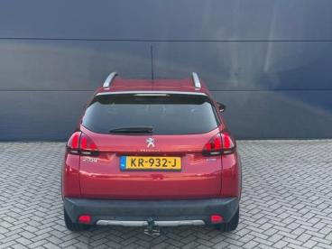 SPOTICAR Peugeot 2008 1.2 Puretech Allure | Automaat | Pano | Cruise | N Tweedehands - Suv Benzine Rood - Doetinchem - 1200297039_5