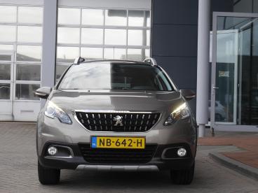 SPOTICAR Peugeot 2008 1.2 110pk Puretech Allure | Apple Carplay | Naviga Tweedehands - Suv Benzine Grijs - Sneek - 1200302111_2