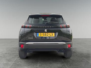 SPOTICAR Peugeot 2008 Active Pack 1.2 Turbo 100pk | Parkeerhulp | Lm-vel Tweedehands - Suv Benzine Zwart - Dordrecht - 1200302567_4
