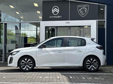 SPOTICAR Peugeot 208 1.2 Hybrid 110 E-dcs6 Style | Parkeersensoren | Ap Tweedehands -  Hybride Wit - Emmeloord - 1200273400_4