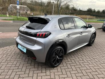 SPOTICAR Peugeot 208 1.2 Turbo Gt 130 Eat8 Automaat Achteruitrijcamera Tweedehands -  Benzine Grijs - Krimpen Aan Den Ijssel - 1200288850_4