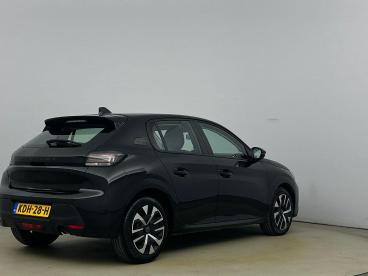 SPOTICAR Peugeot 208 100pk Style | Navigatie | Parkeerhulp | Carplay | Tweedehands -  Benzine Zwart - Nieuwegein - 1200290536_3