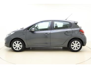 SPOTICAR Peugeot 208 1.2 Puretech Active | Navigatie | Trekhaak | Airco Tweedehands -  Benzine Grijs - Leeuwarden - 1200291369_5