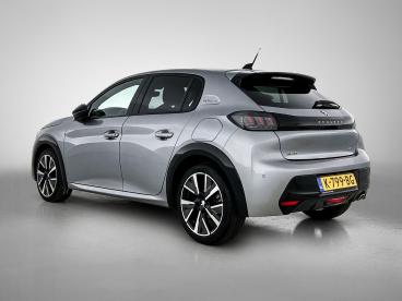 SPOTICAR Peugeot 208 1.2 Gt-line | Navigatie | Panorama Dak | Adaptieve Tweedehands -  Benzine Grijs - Eindhoven - 1200292939_3