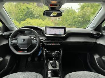 SPOTICAR Peugeot 208 1.2 Puretech 100 Allure | Trekhaak | Climate & Ada Tweedehands -  Benzine Zwart - Wirdum (fr) - 1200294073_4
