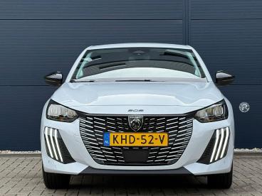 SPOTICAR Peugeot 208 1.2 Hybrid 110 E-dcs6 Allure | Navigatie | Airco | Tweedehands -  Hybride Wit - Nijmegen - 1200294228_2