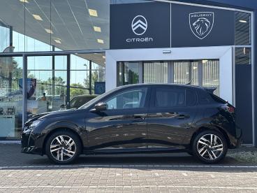 SPOTICAR Peugeot 208 1.2 Puretech Allure Pack | Adaptive Cruise Control Tweedehands -  Benzine Zwart - Emmeloord - 1200296952_4