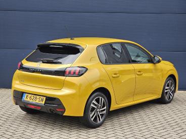 SPOTICAR Peugeot 208 1.2 Puretech 100pk Allure Pack | Parkeercamera | A Tweedehands -  Benzine Geel - Doetinchem - 1200297416_5