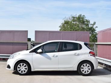 SPOTICAR Peugeot 208 1.2 Puretech Blue Lion | Airco | Cruise Control | Tweedehands -  Benzine Wit - Alphen Aan Den Rijn - 1200297716_2