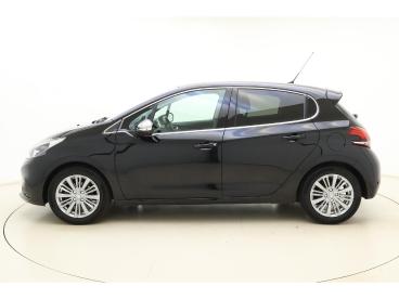 SPOTICAR Peugeot 208 1.2 Puretech Allure | Trekhaak L Climate Control L Tweedehands -  Benzine Zwart - Leeuwarden - 1200297798_5