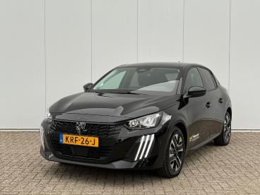SPOTICAR Peugeot 208 1.2 Hybrid 110 E-dcs6 Allure Camera | Carplay | Na Tweedehands -  Hybride Zwart - Winterswijk - 1200298893_1
