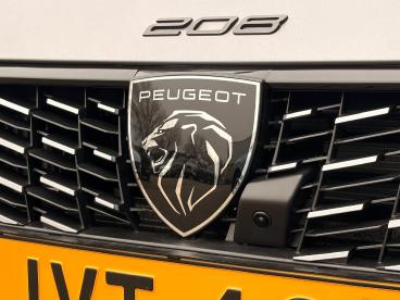 SPOTICAR Peugeot 208 1.2 Hybrid Gt 110pk Automaat | Apple Carplay & And Tweedehands -  Hybride Grijs - Arnhem - 1200299426_5