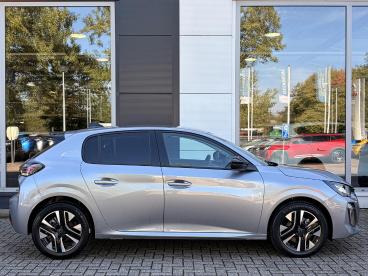 SPOTICAR Peugeot 208 1.2 Hybrid 110 E-dcs6 Allure | Parkeercamera | Cru Tweedehands -  Hybride Grijs - Arnhem - 1200301977_4