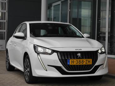 SPOTICAR Peugeot 208 1.2 Puretech Active | Carplay | Parkeersensoren | Tweedehands -  Benzine Wit - Sneek - 1200302522_1