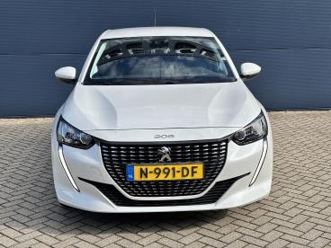 SPOTICAR Peugeot 208 1.2 Turbo 100pk Allure Automaat | Navigatie | Park Tweedehands -  Benzine Wit - Doetinchem - 1200303399_2