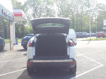 SPOTICAR Peugeot 3008 Active 1.2 Puretech-130pk (vol)automaat (eat8) Cru Tweedehands - Suv Benzine Wit - Zierikzee - 1200255903_5