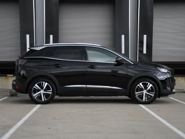 SPOTICAR Peugeot 3008 Gt 1.6 Hybrid4 300pk Automaat Pano-dak | Adap. Cru Tweedehands - Suv Plugin Hybrid Zwart - Roermond - 1200276649_4