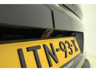SPOTICAR Peugeot 3008 1.6 Hybrid 180 Allure Pack Business | 19 Inch | Au Tweedehands - Suv Plugin Hybrid Zwart - Leeuwarden - 1200288580_3