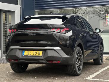 SPOTICAR Peugeot 3008 1.2 Hybrid 145 Gt | Stoel-/stuurverwarming | Parke Tweedehands - Suv Hybride Zwart - Emmeloord - 1200288623_2